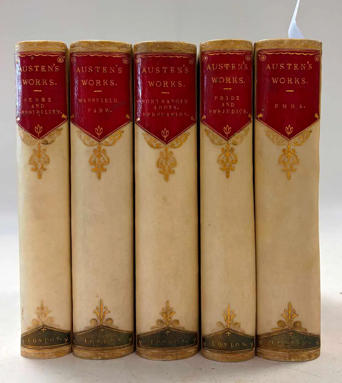 AUSTEN (Jane)