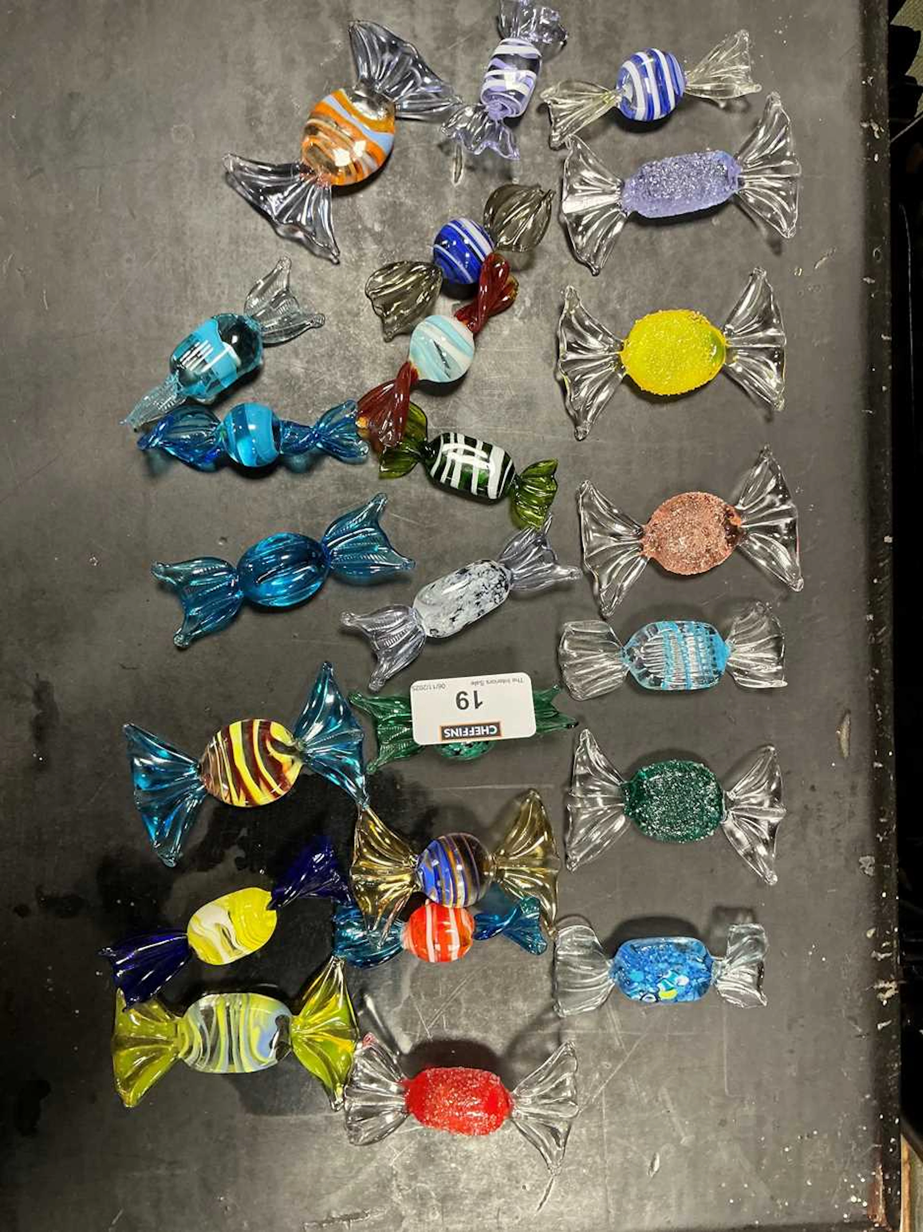 Murano glass models of sweets (qty)