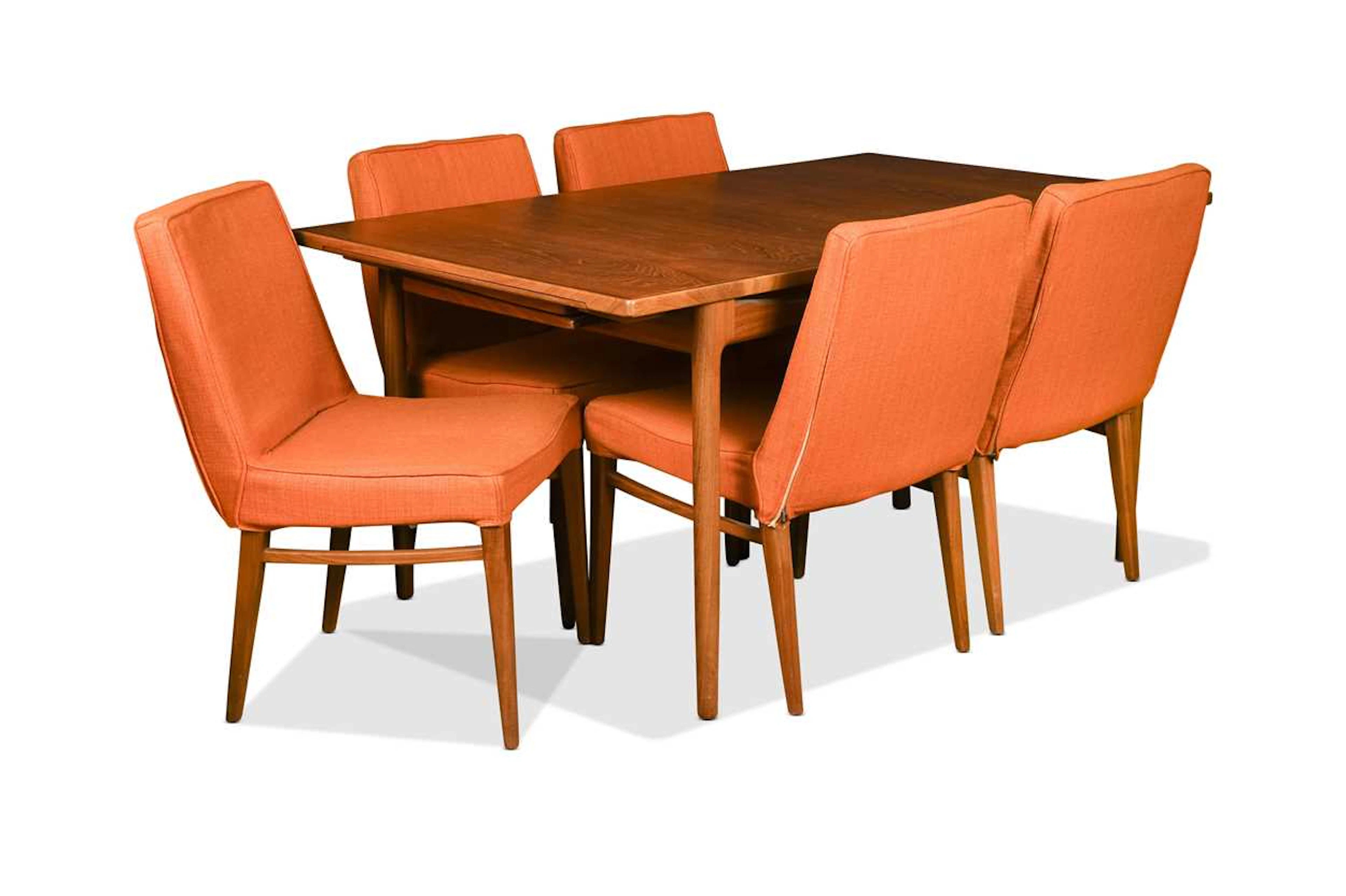 Kofod-Larsen (1921-2003) for G-Plan, a teak extending dining table