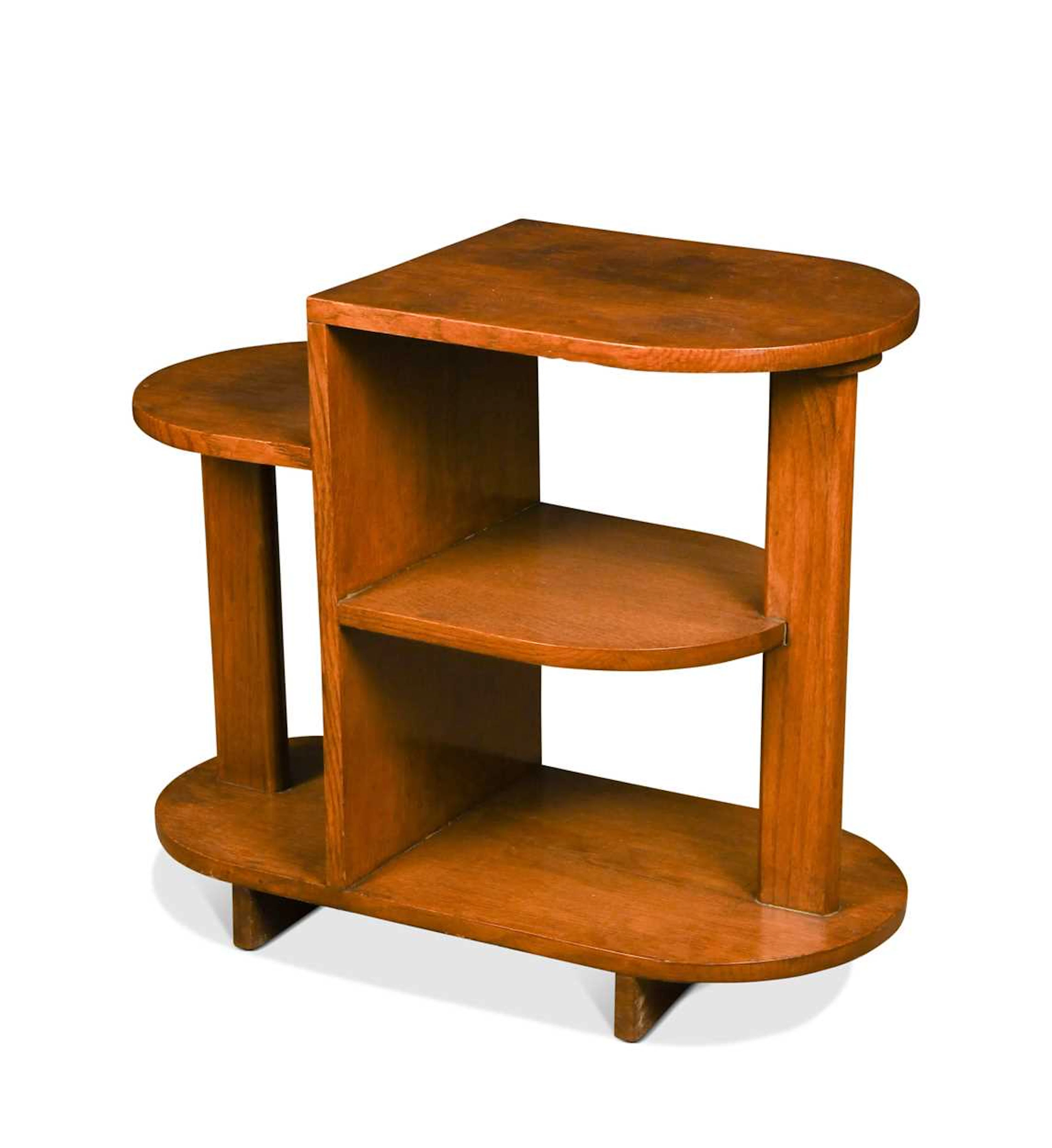 An Art Deco oak tiered shelf