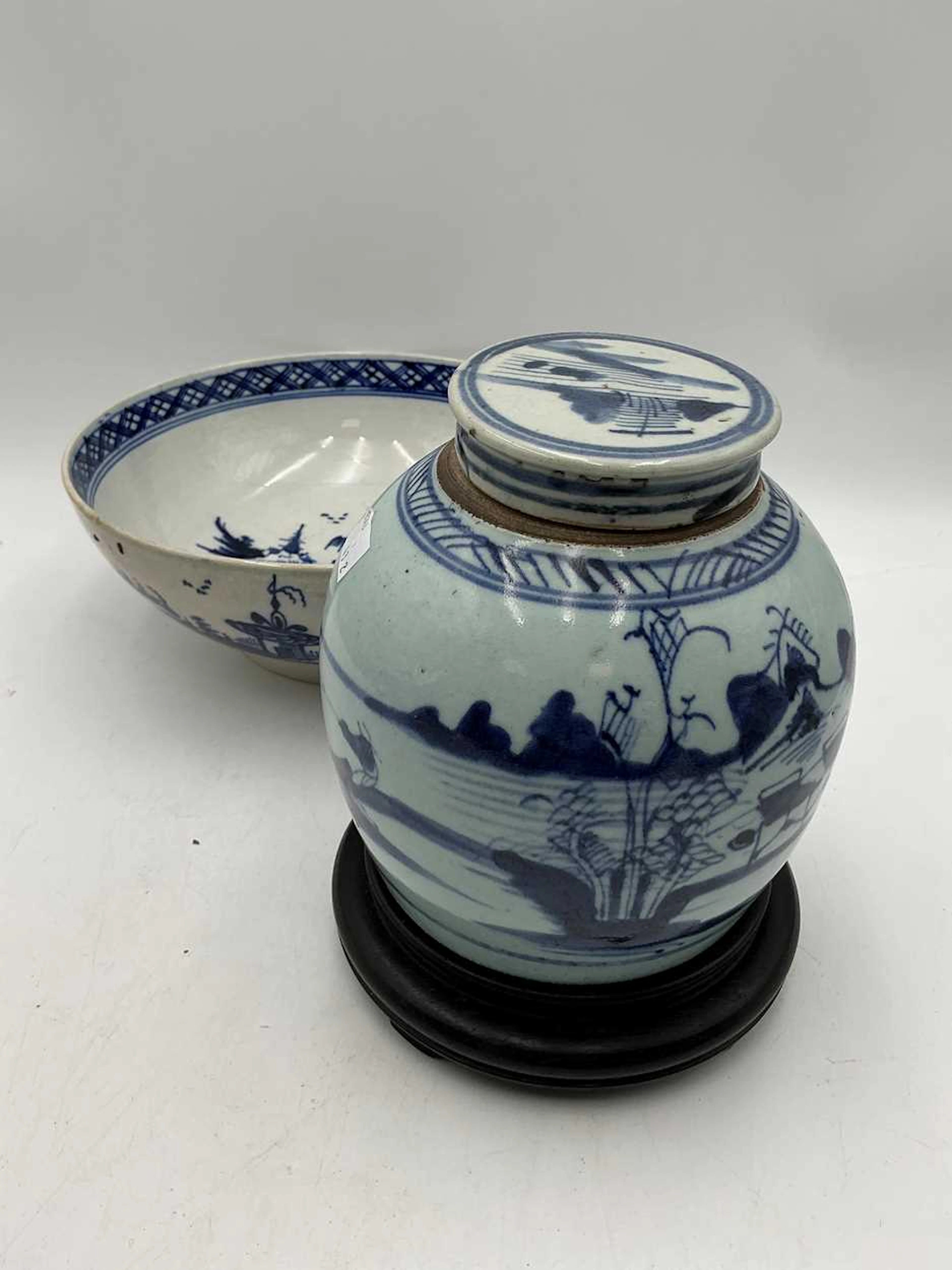 19th century Chinese lidded ginger jar on wooden stand...
