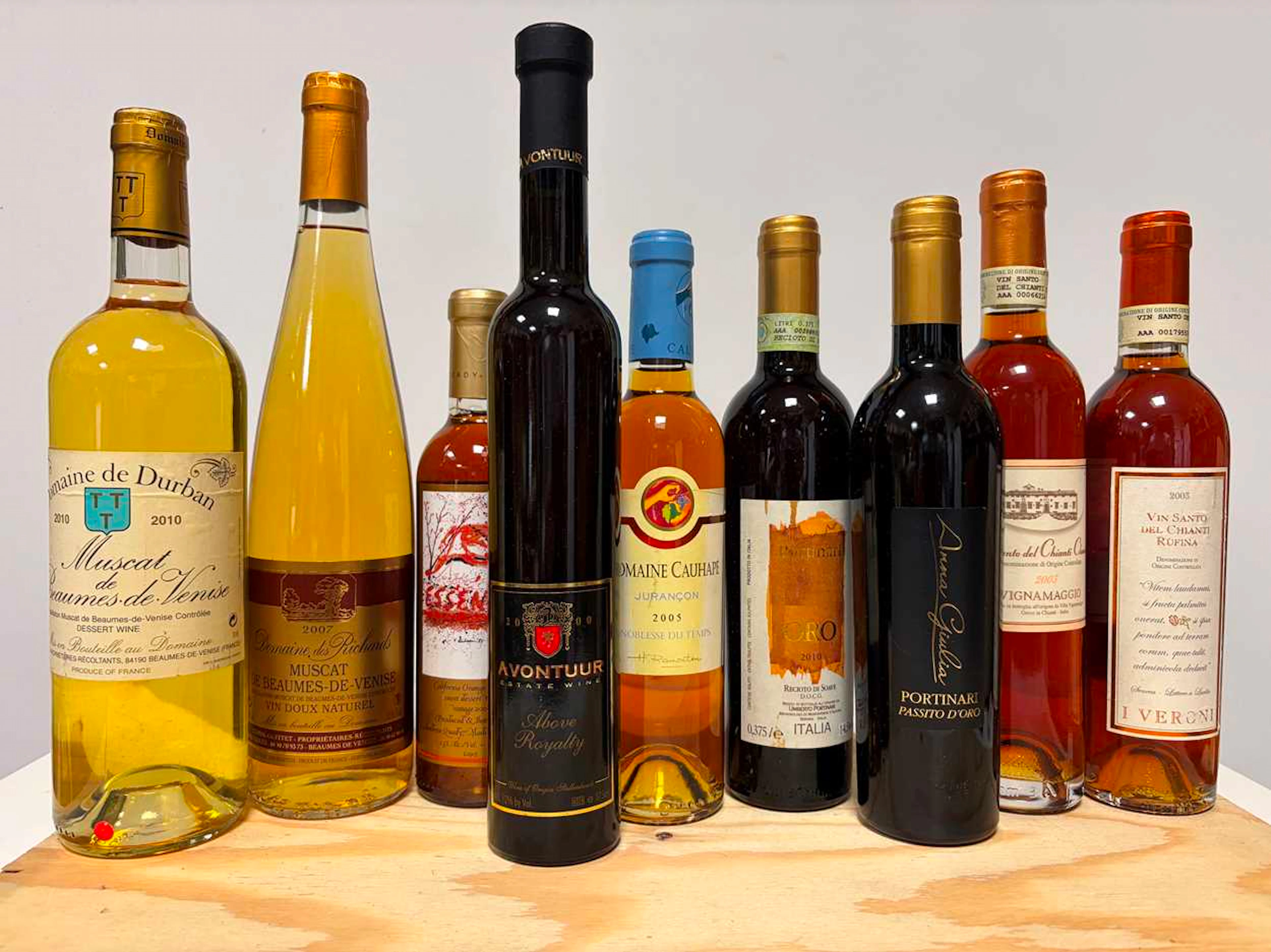 Dessert wines, 14 bottles.