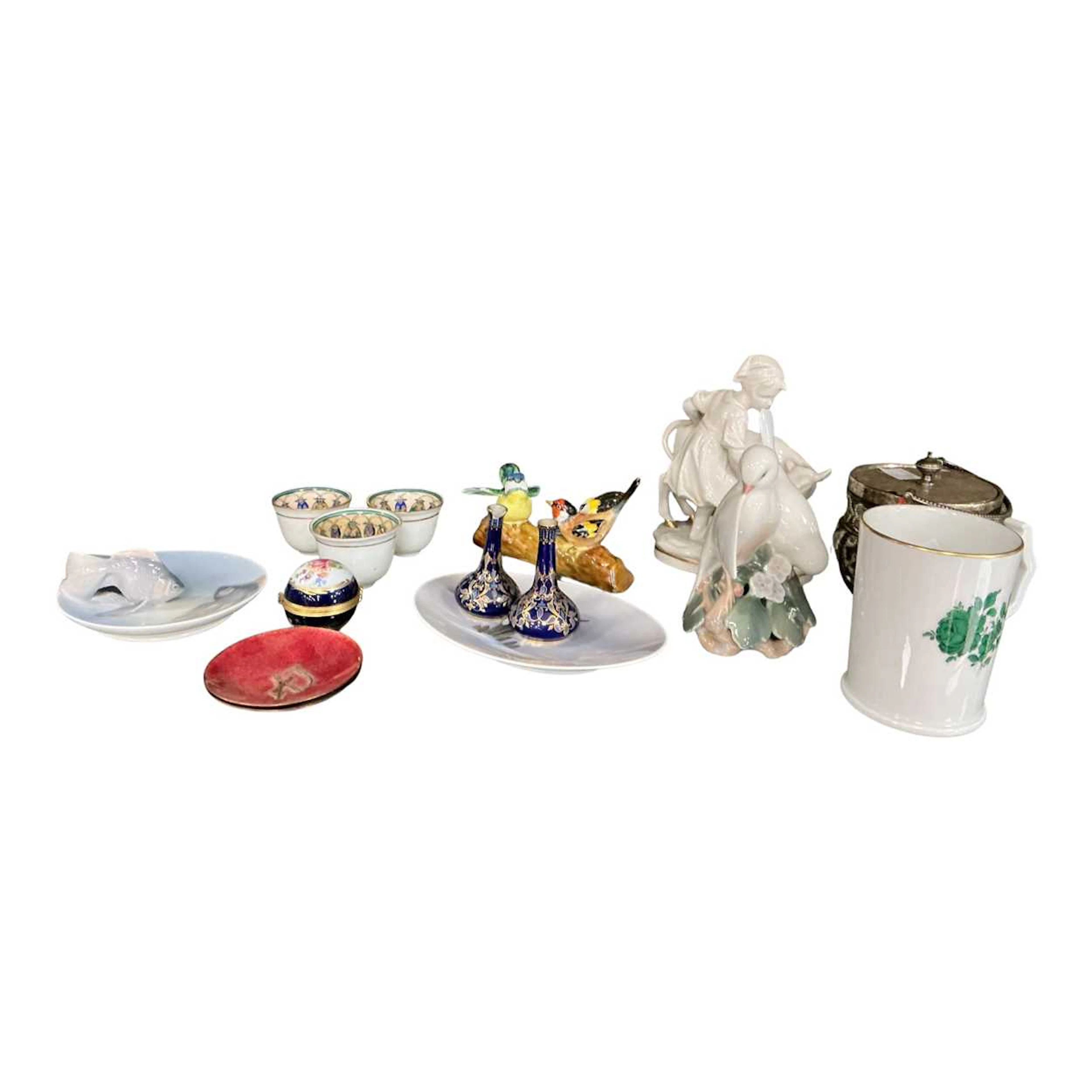 Decorative bone china and porcelain ornaments