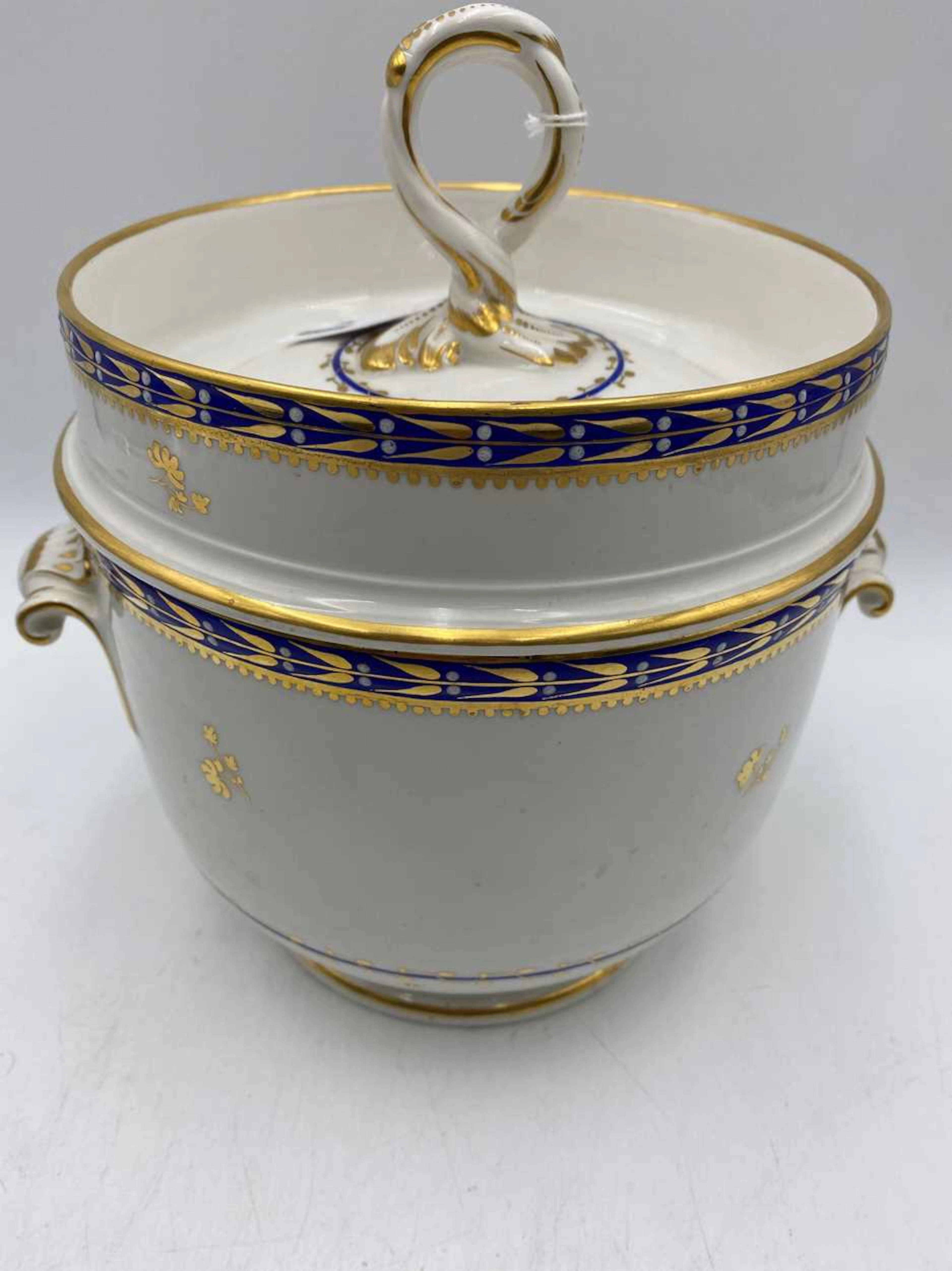 A Derby ice pail