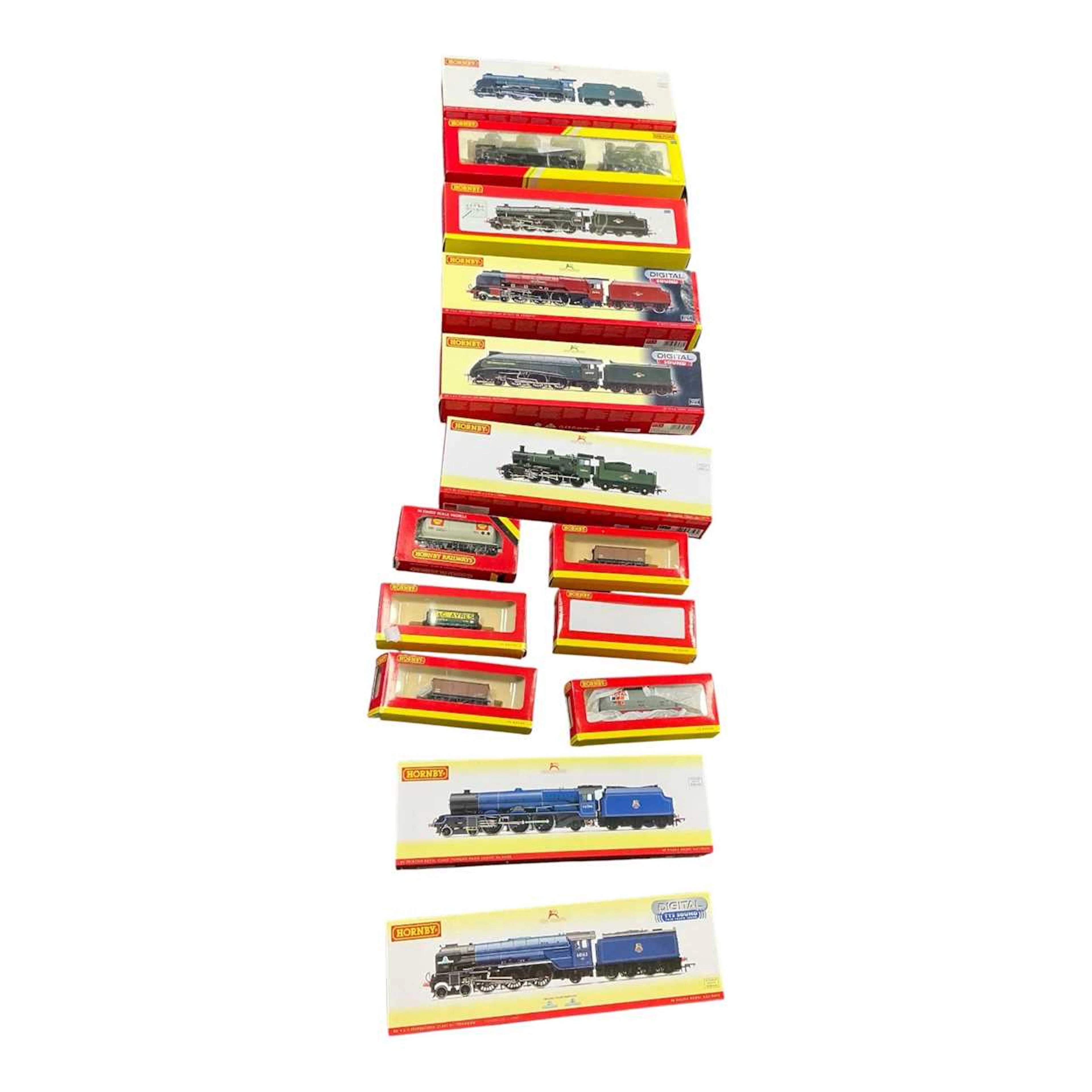 Model trains mainly Hornby: BR 4-6-0 Loco Ayrshire...