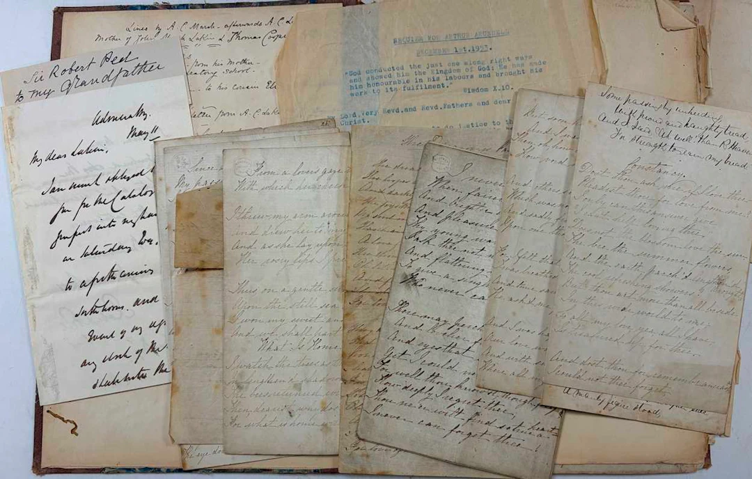 A folder of 19th century family letters