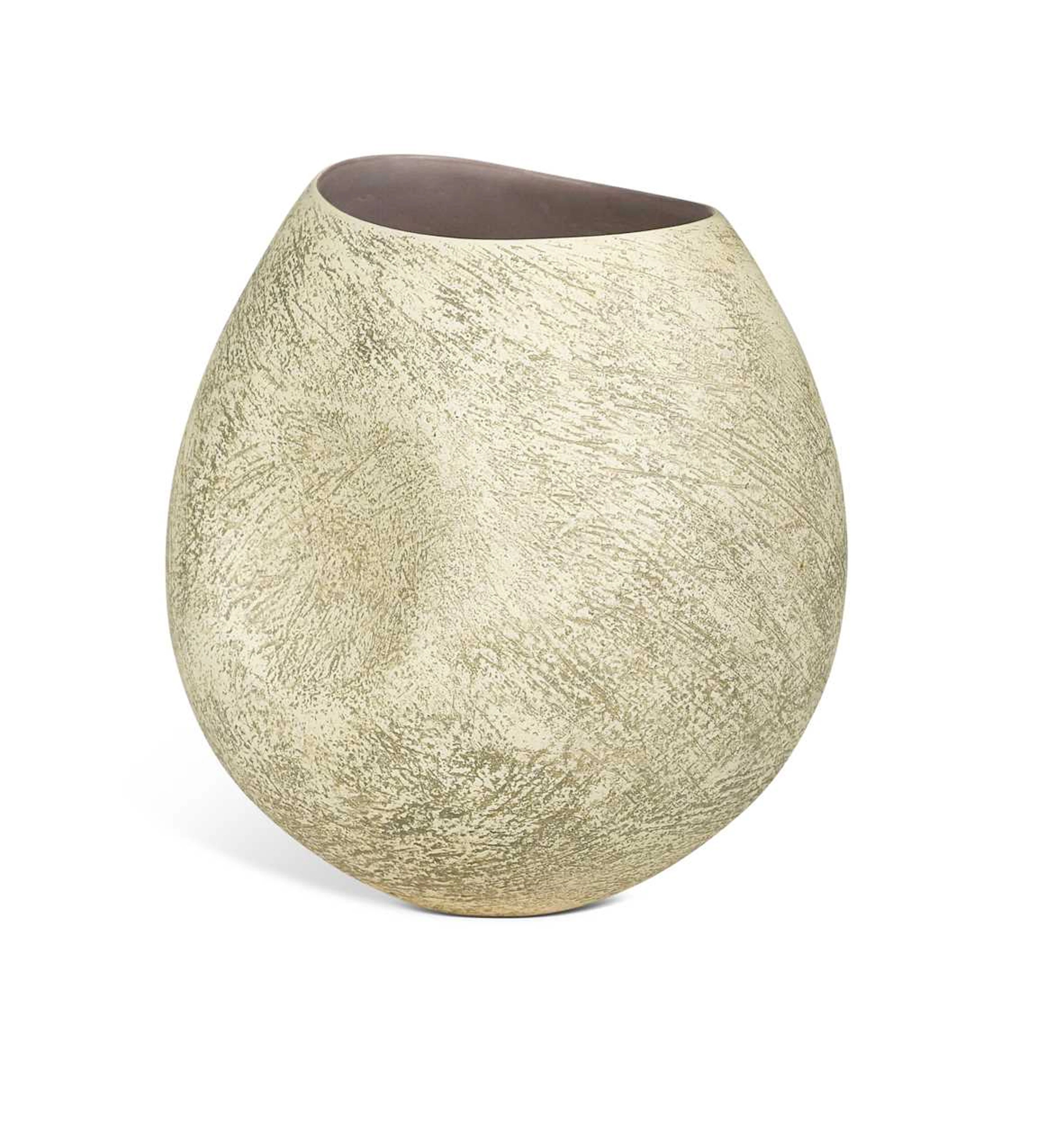 Ashraf Hanna (b. 1967), a textured earthenware vase