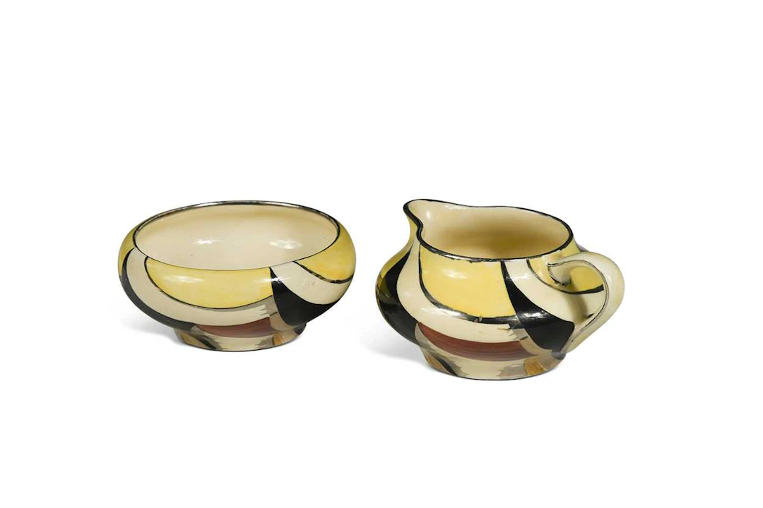 Susie Cooper at Gray's Pottery, cream jug and sugar basin, pattern no.8203/C