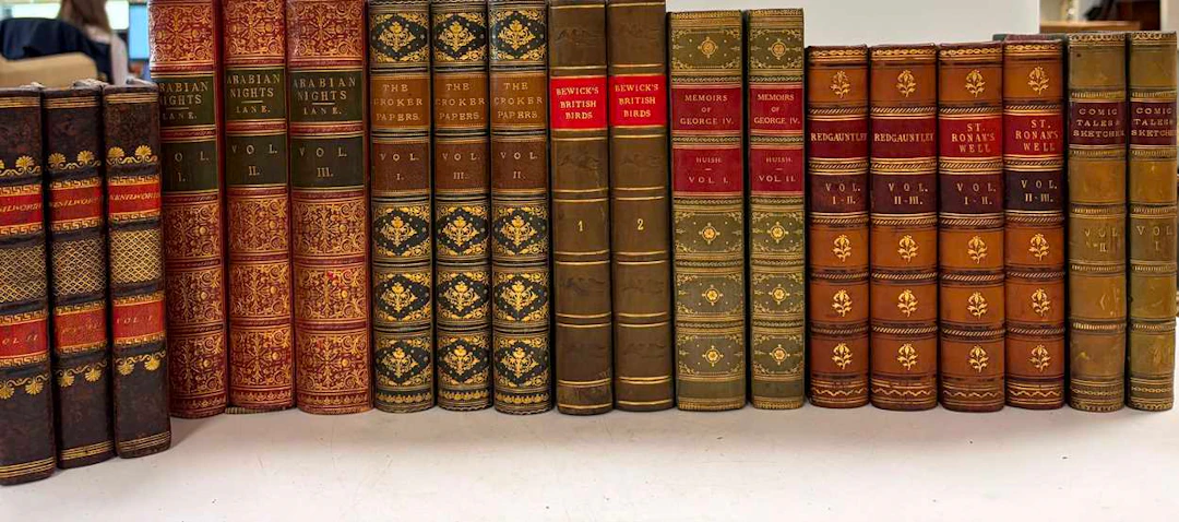 Bindings. SCOTT (W)