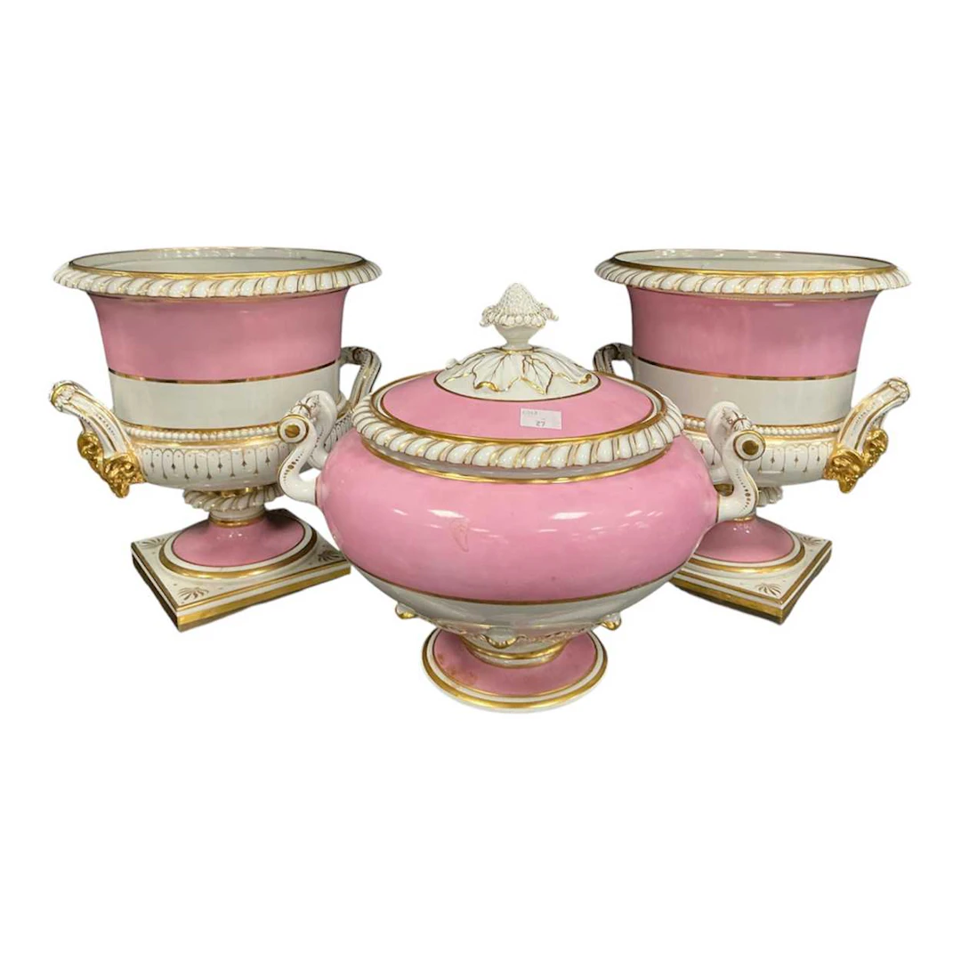 Flight Barr and Barr part dinner service