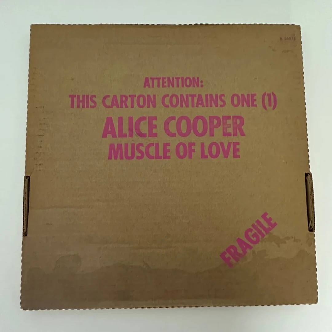 Alice Cooper Muscle of Love 1973 UK Import Album K56018 w/ card foldout