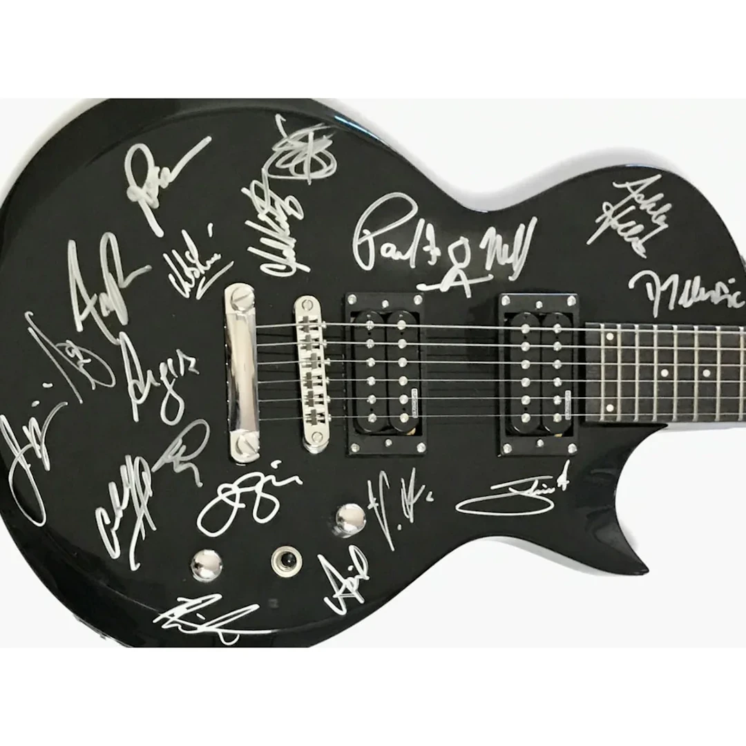 Trans-Siberian Orchestra Paul O'Neill + 17 Signed TSO Signature Model