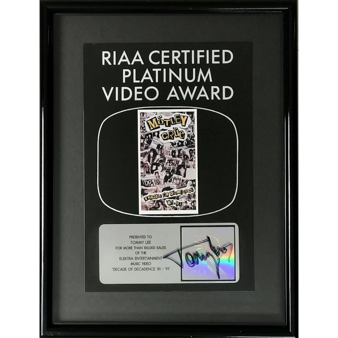 Mötley Crüe Decade Of Decadence '81-'91 RIAA Platinum Video Award