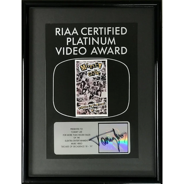 Mötley Crüe Decade Of Decadence '81-'91 RIAA Platinum Video Award