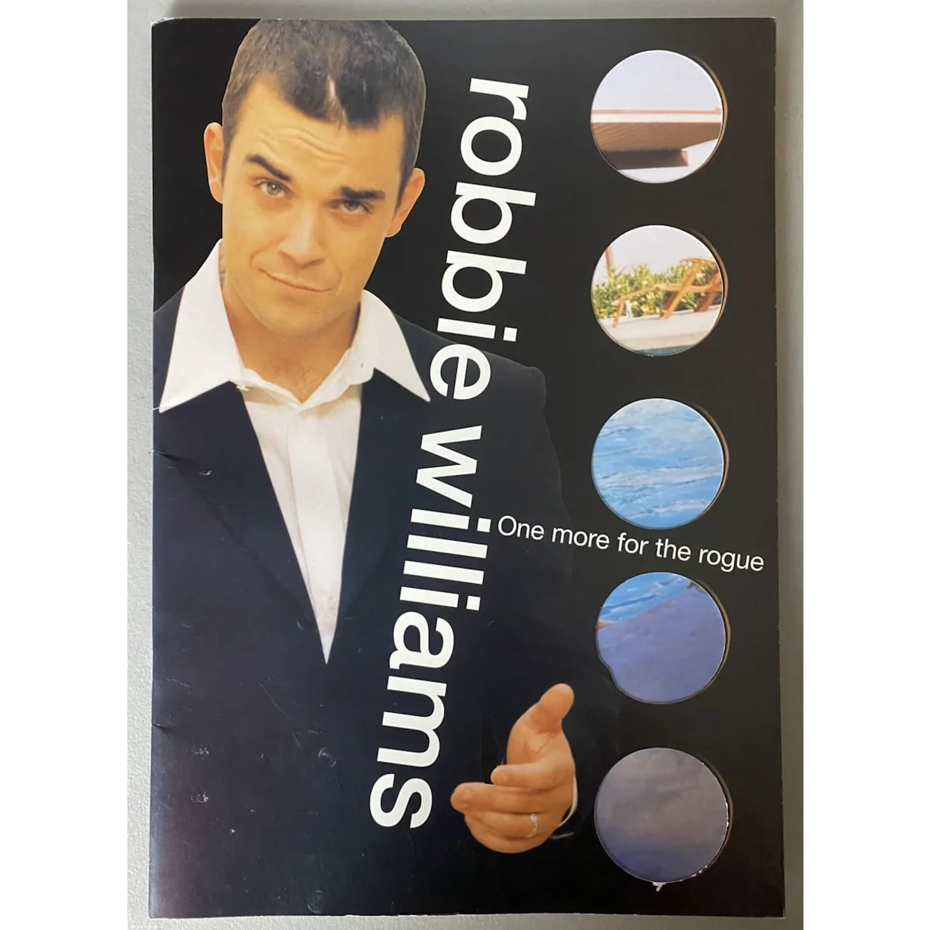 Robbie Williams 1999 One More for the Rogue Concert Program