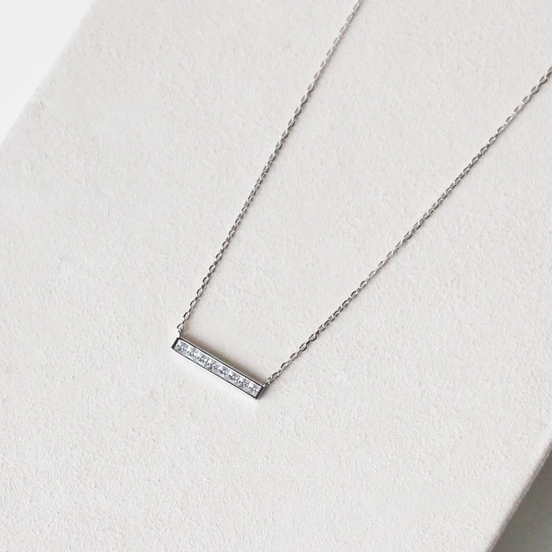 Classic Bar Necklace