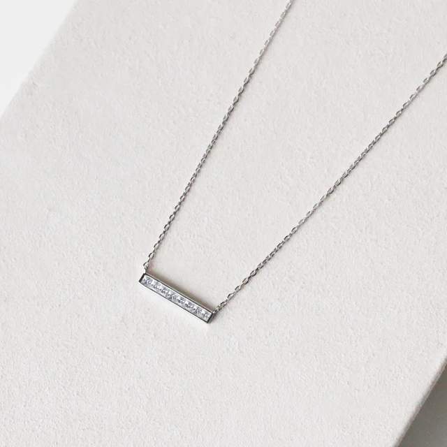Classic Bar Necklace