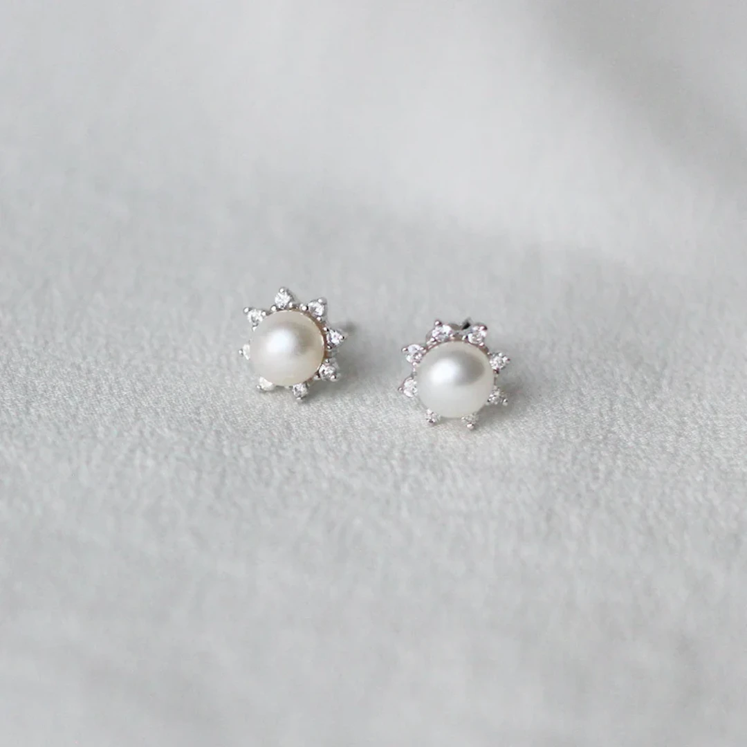 Gold Plated Mini Star Pearl Earrings