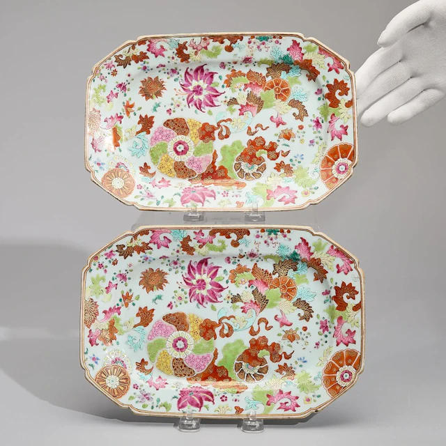 Pair Pseudo-Tobacco Leaf Octagonal Platters