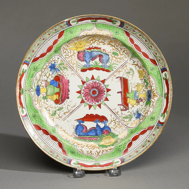 Chinese aft. Worcester Dragon in Compartment Plate