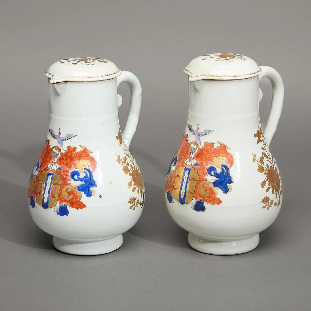 Pair Chinese Export Armorial Jugs - Valckenier