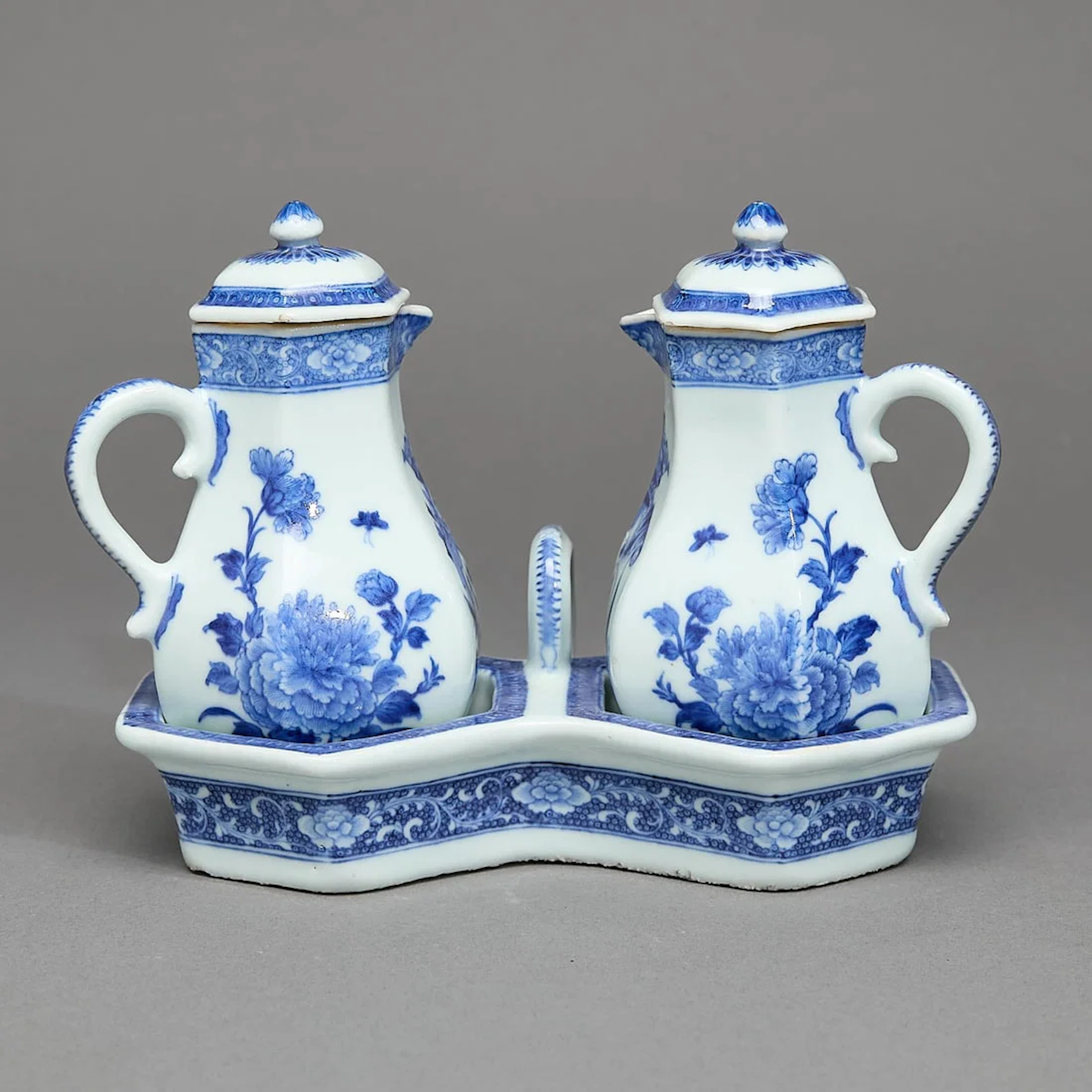 Chinese Export Armorial Cruet Set