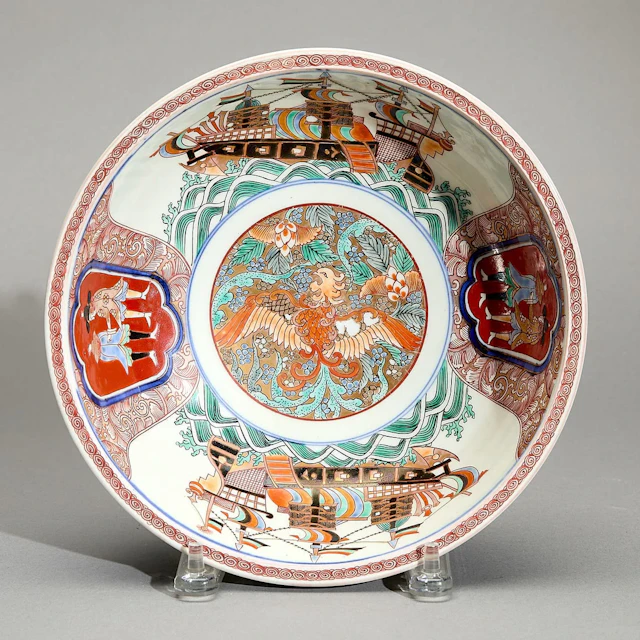 Japanese Export Imari Porcelain Dutch Market Bowl