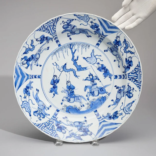 Chinese Kangxi Blue & White Porcelain Battle Basin
