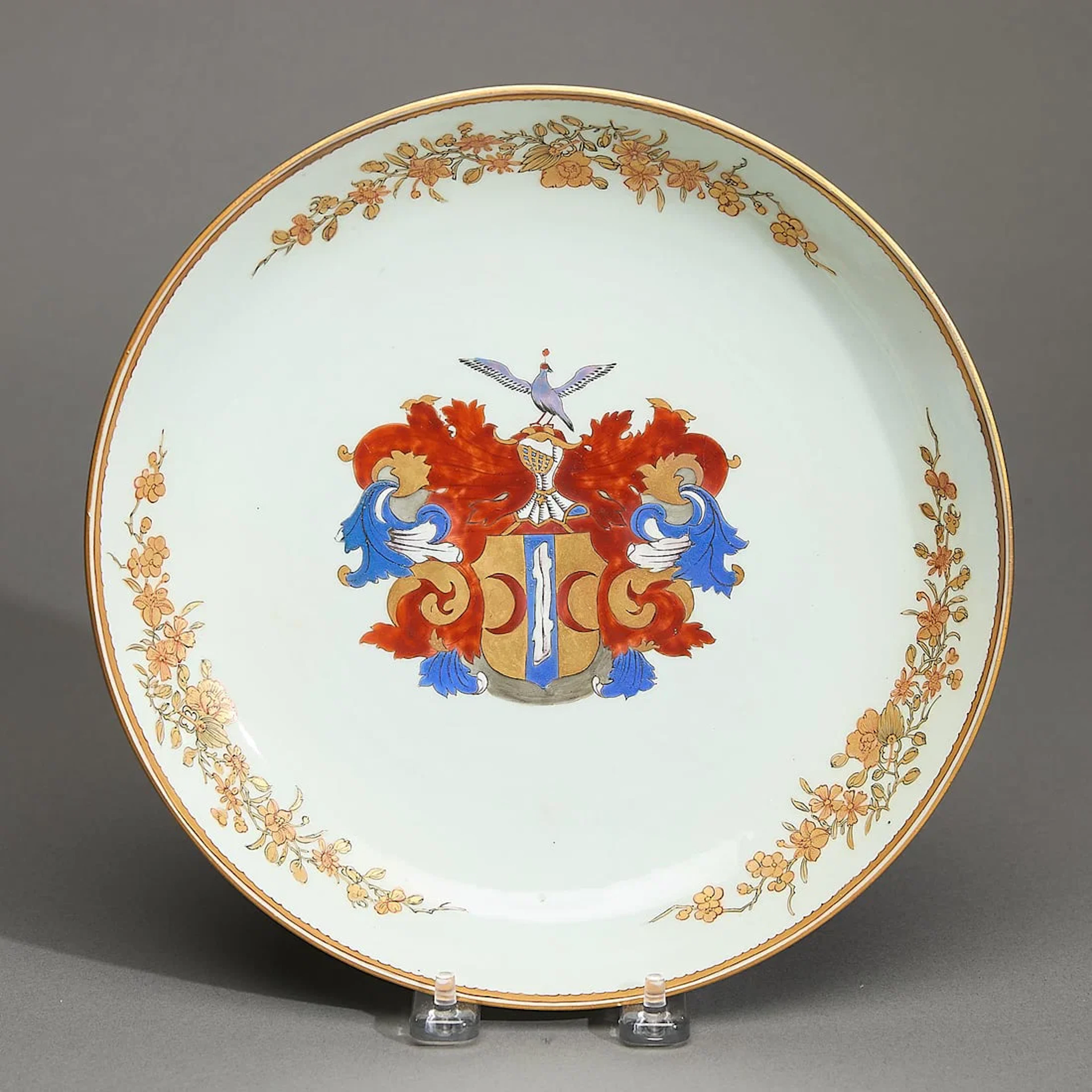 Large Chinese Export Armorial Saucer - Valckenier