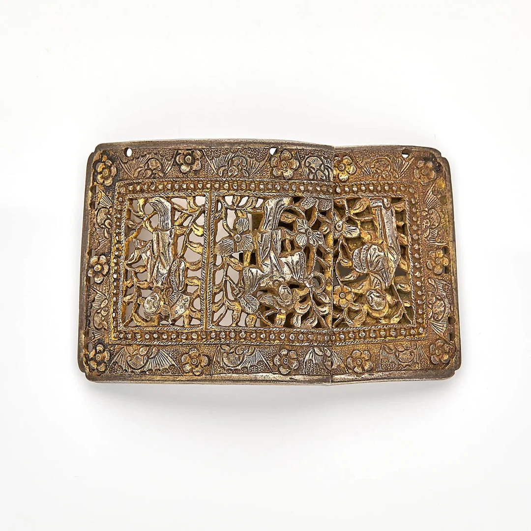 Chinese Gilt Silver Belt Buckle w/ Ladies & Bats