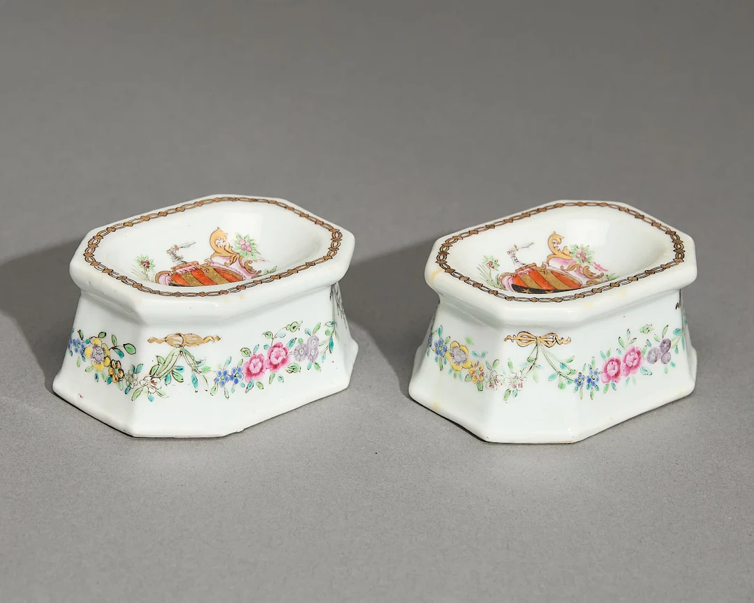 Pr Chinese Export Armorial Trencher Salts - Elton