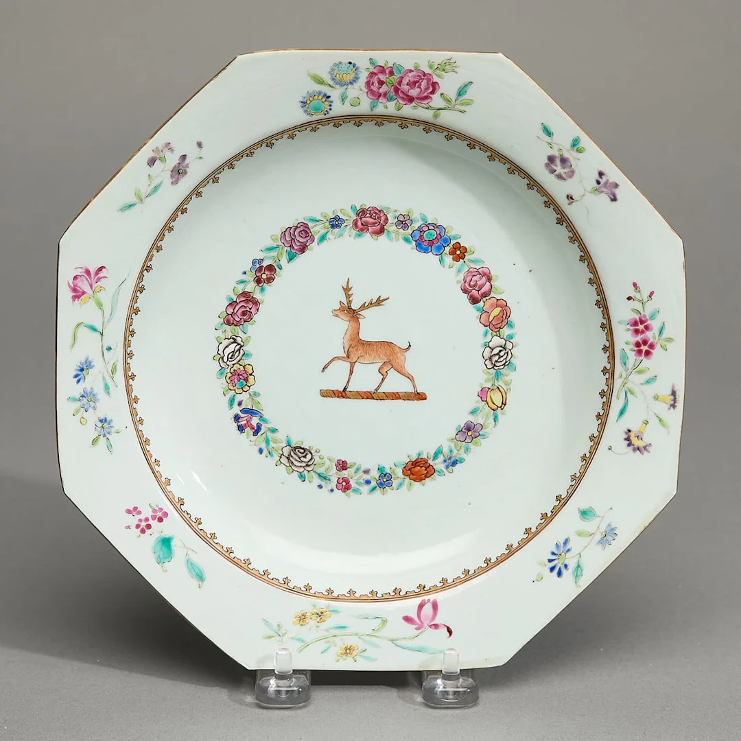 Octagonal Soup Plate Crest of Steede of Kent