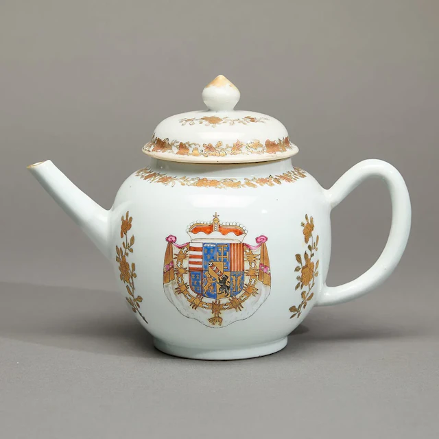 Armorial Teapot - Francis I Duke of Lorraine