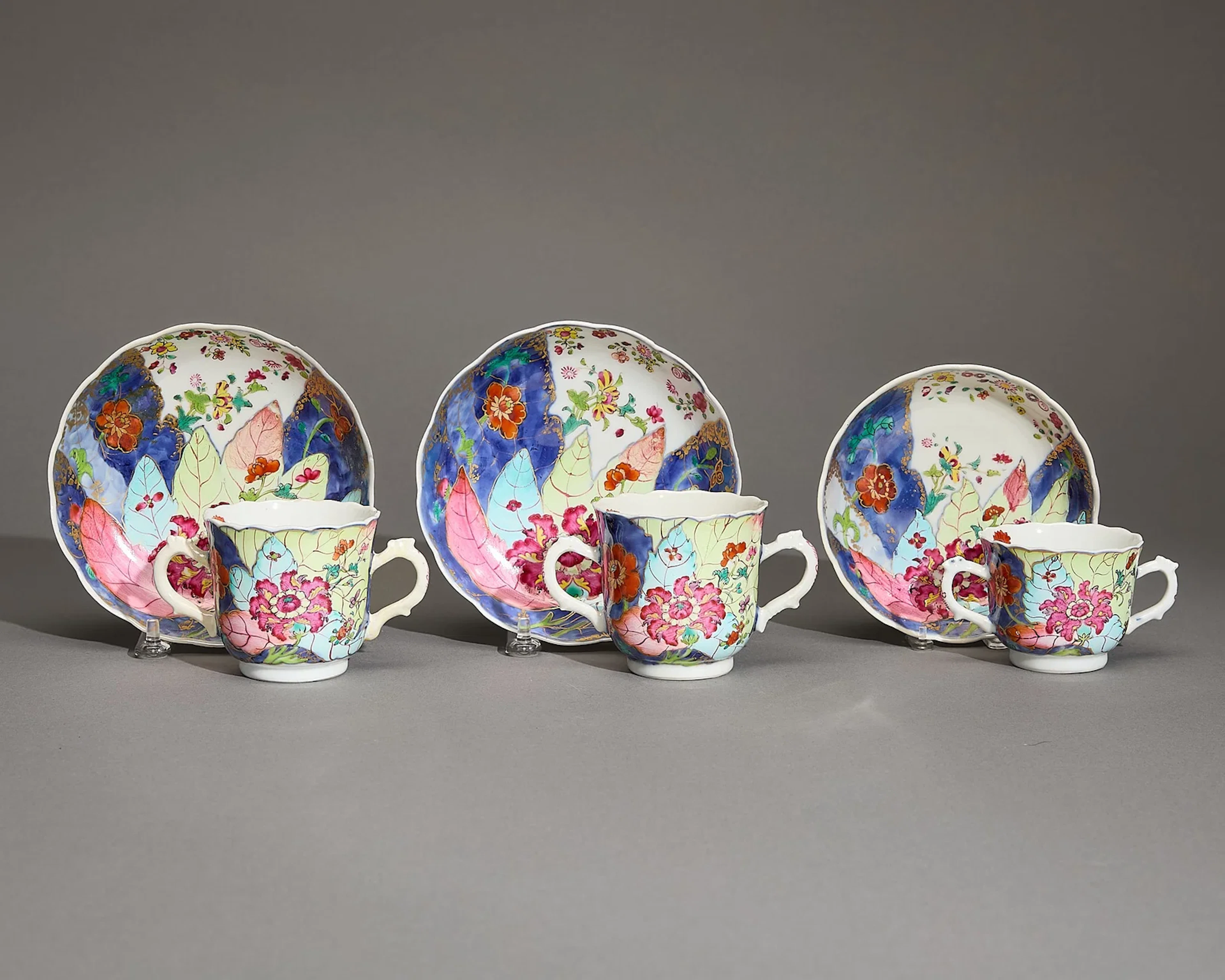 Set 3 Tobacco Leaf 2-Handled Cups w/ Saucers