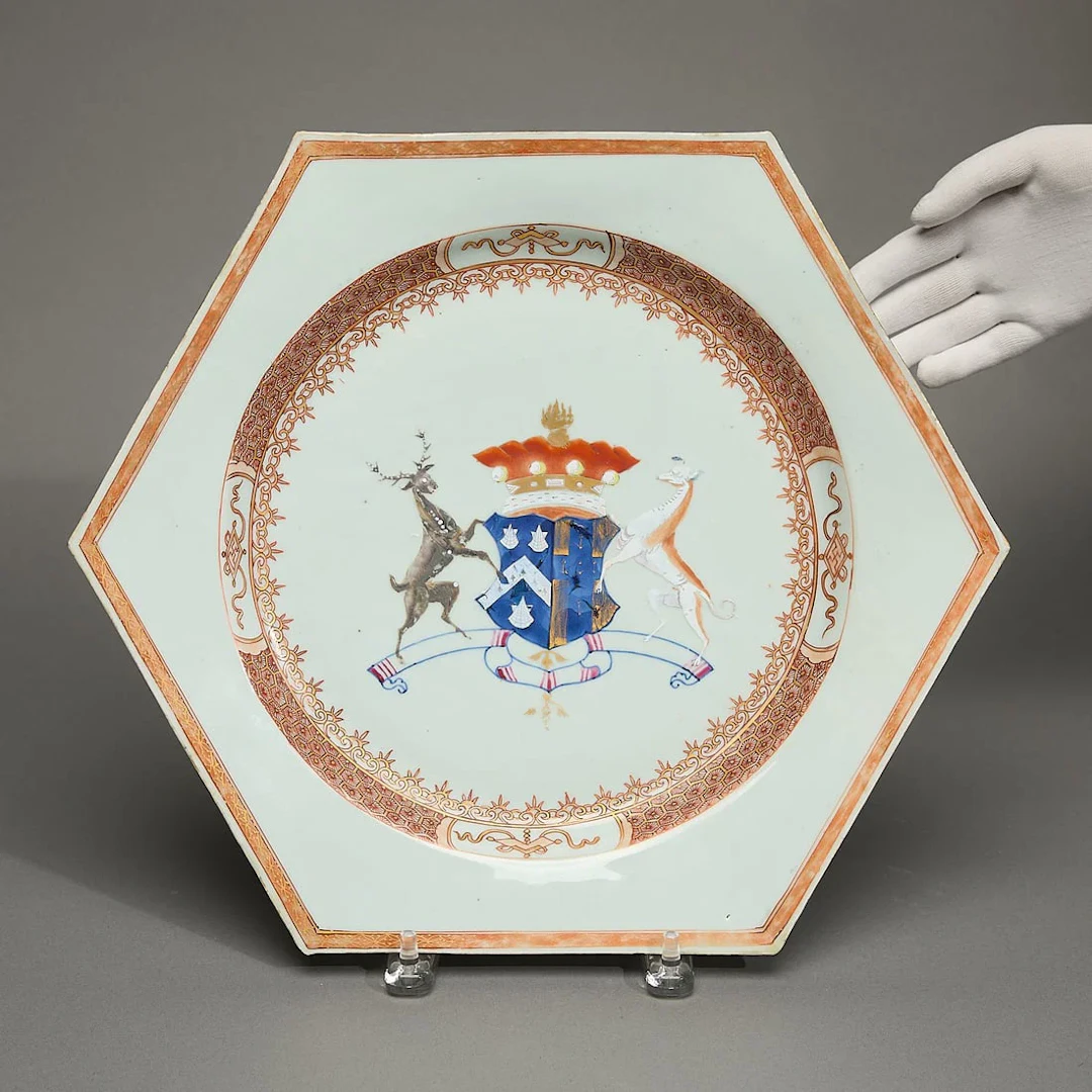 Early Export Armorial Hexagonal Charger - Townshend