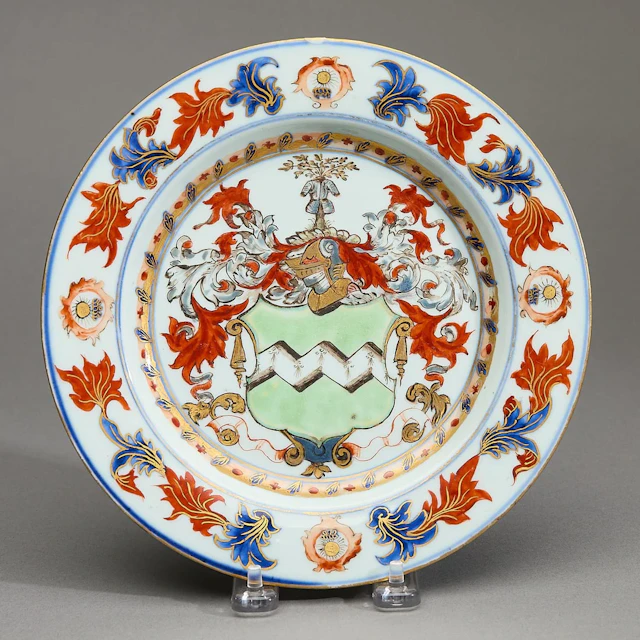Early Export Verte Imari Armorial Plate - Somers