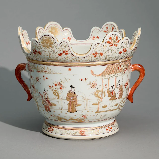 Chinese Export Iron-Red & Gilt Monteith