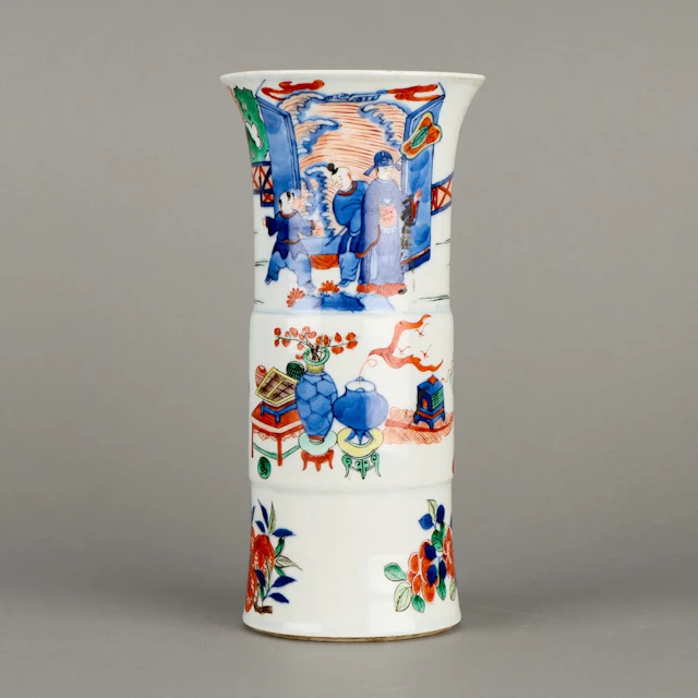Chinese Qing Wucai-Style Porcelain Beaker Vase