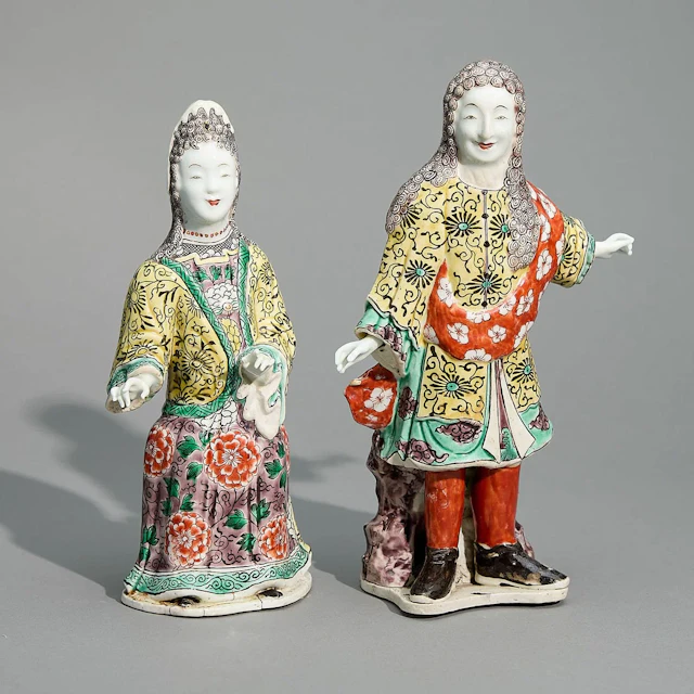 Pair Famille Verte French Courtier Figures