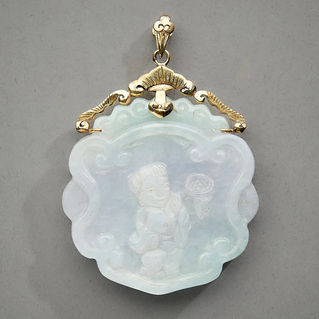 14k Gold Mounted Child w/ Net Jade Pendant