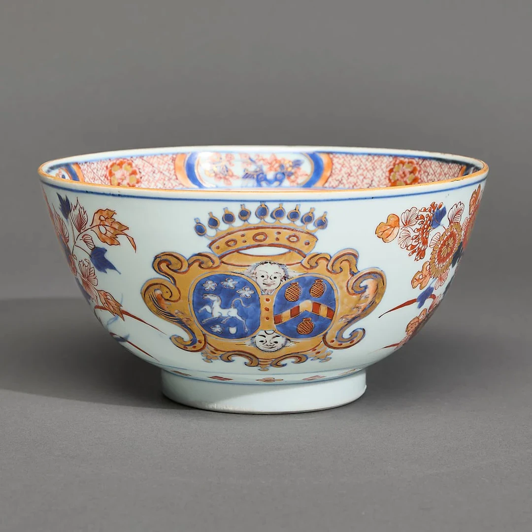 Chinese Export Spanish Armorial Imari Bowl