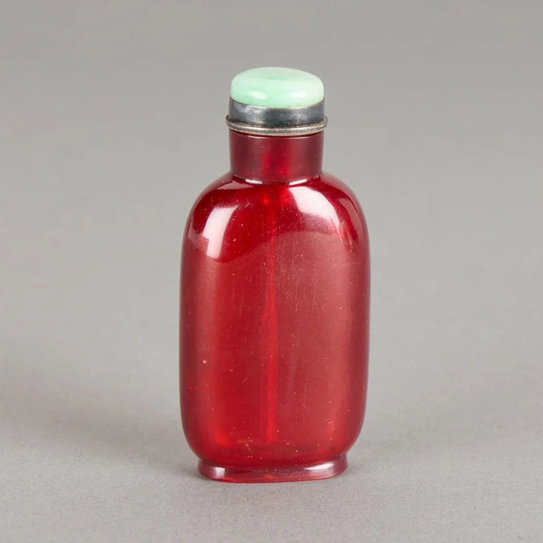 19th c. Chinese Ruby-Red Peking Glass Snuff Bottle