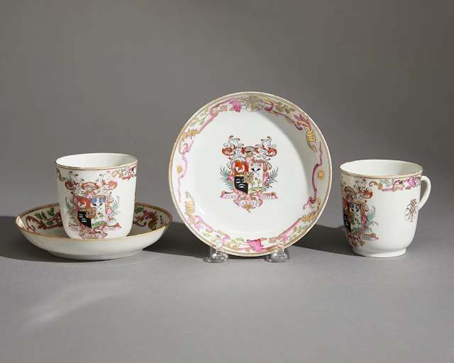 Pair Chinese Export French Armorial Cups & Saucers