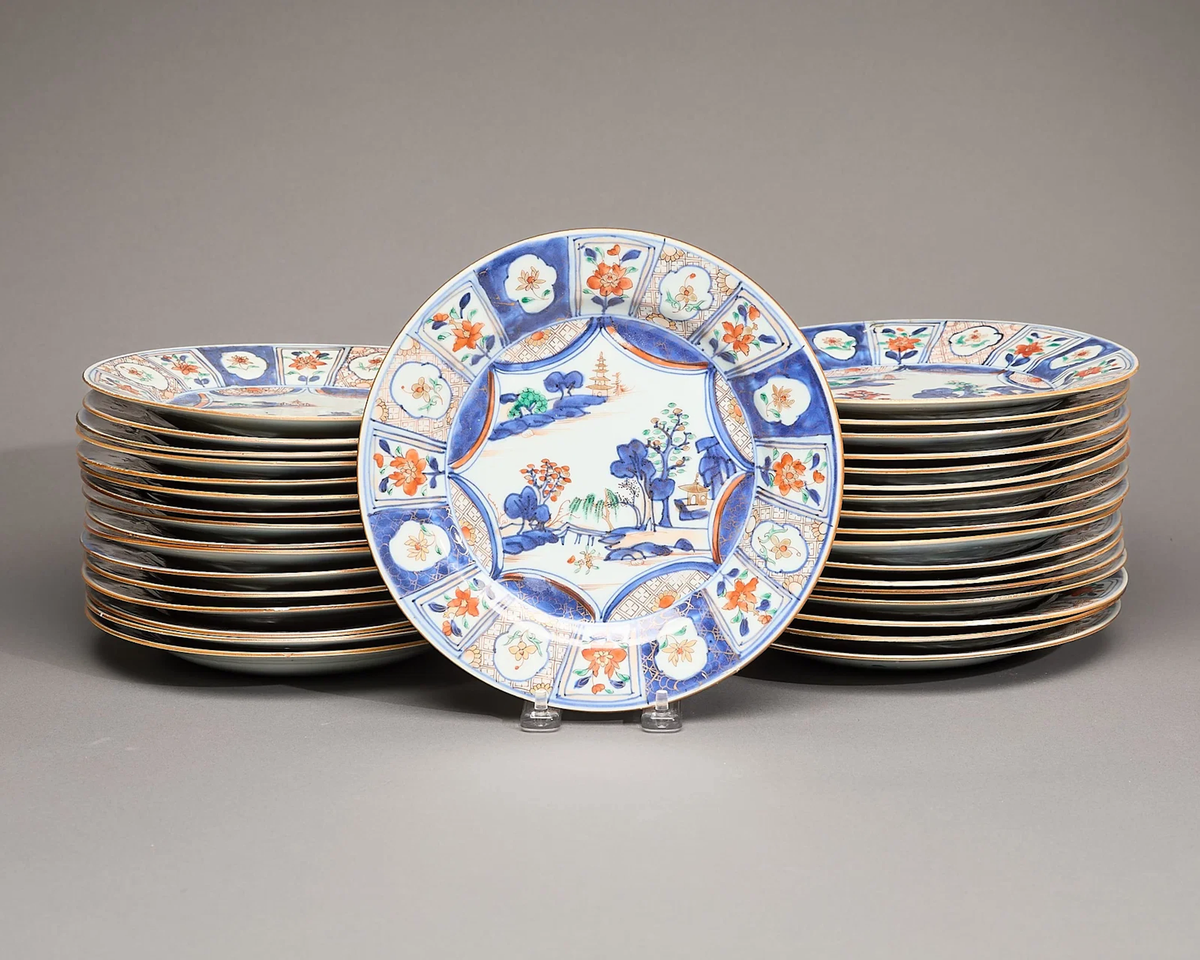 34 Chinese Export Verte Imari Porcelain Plates