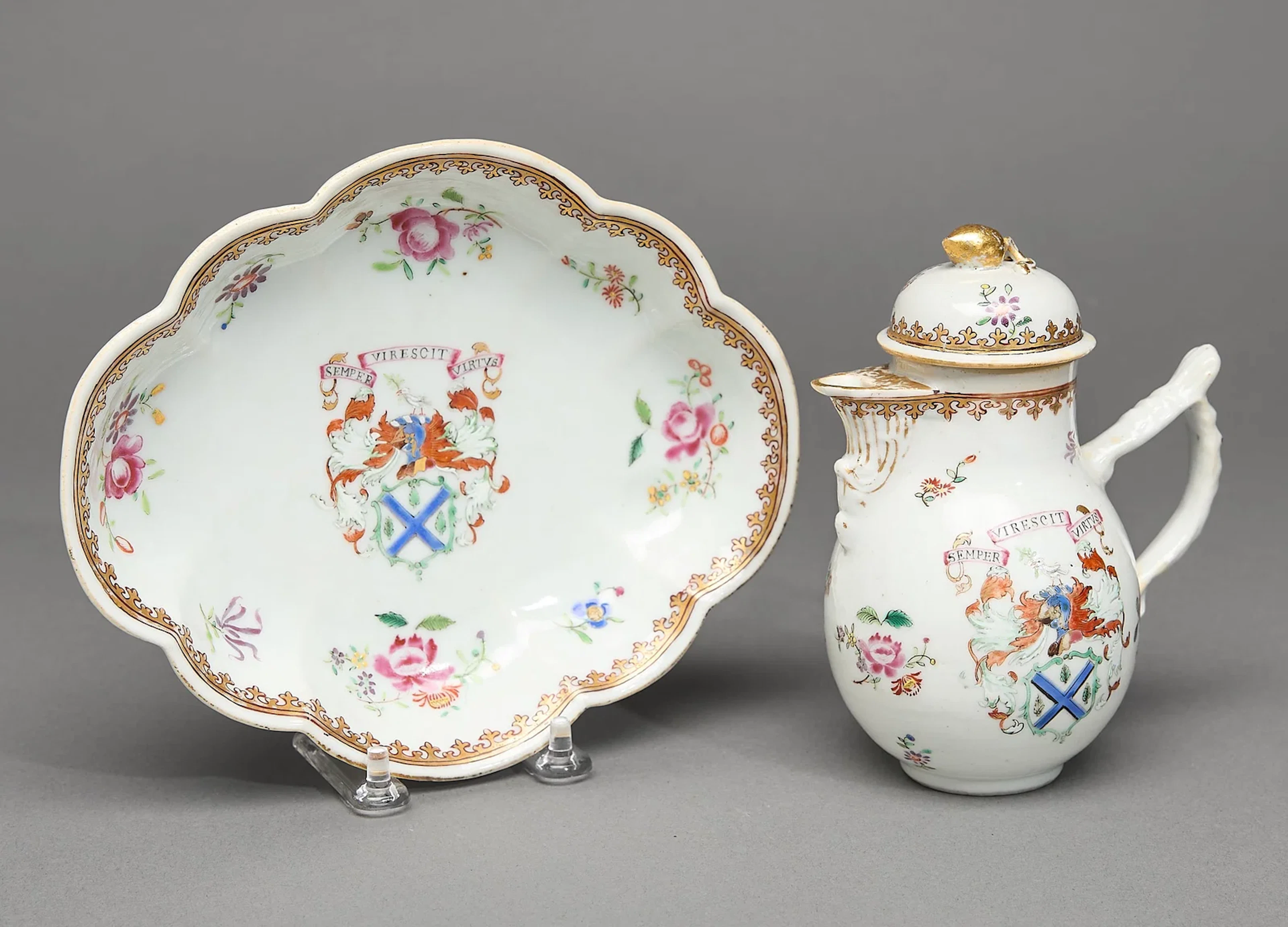 Famille Rose Armorial Pot & Stand - Marshall