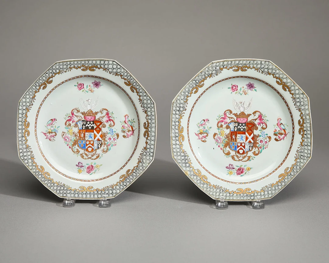 Pr Export Octagonal Armorial Plates - Cotton