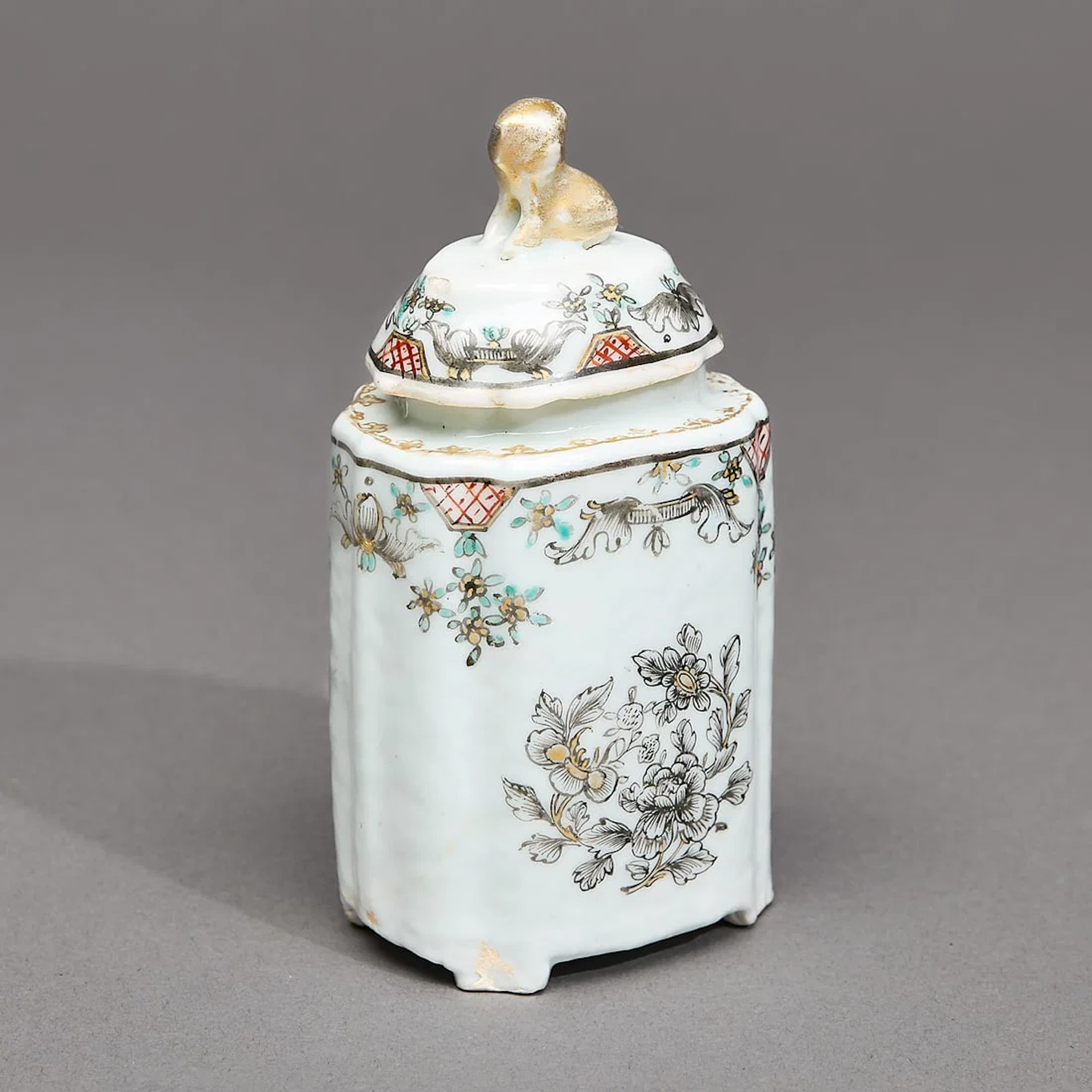 Chinese Export Grisaille & Gilt Tea Caddy