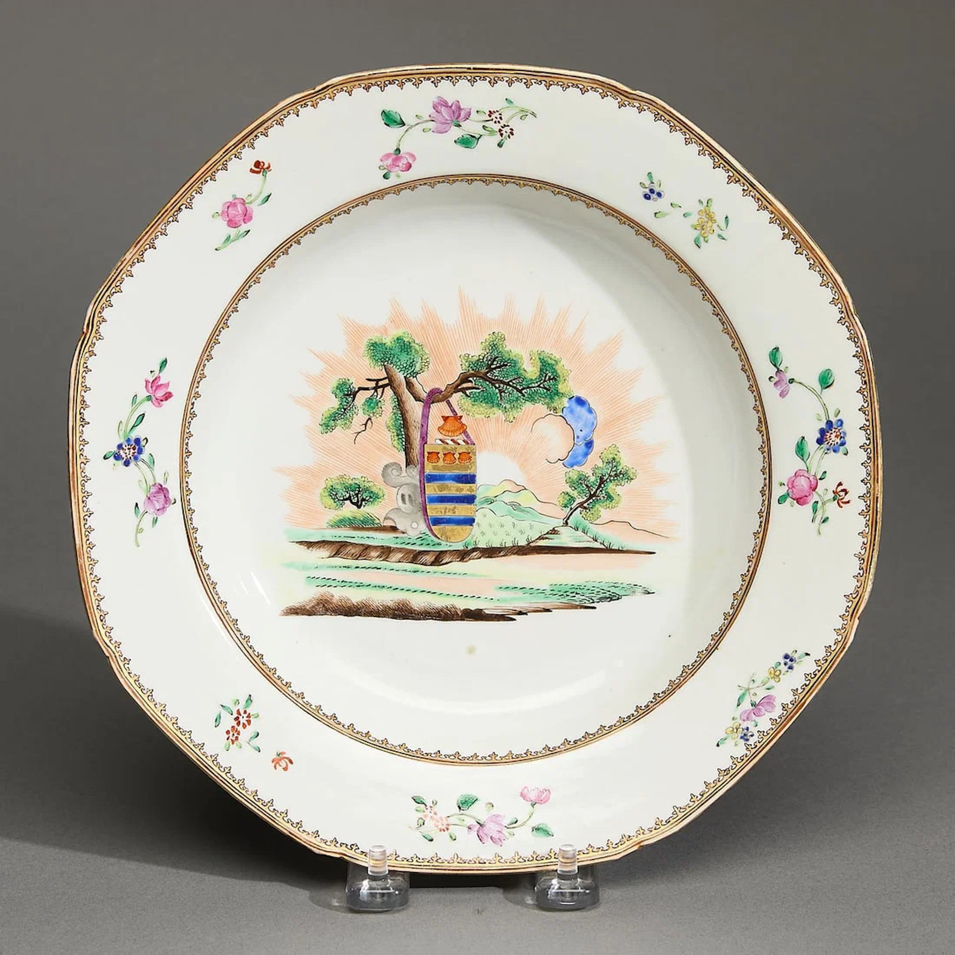 Export Octagonal Armorial Soup Plate - Clarke