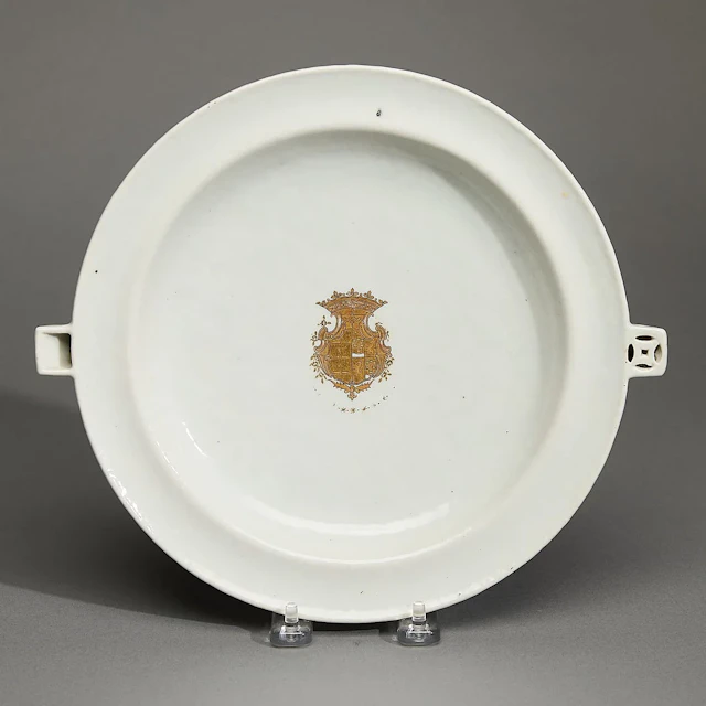 Chinese Export Portuguese Armorial Hot Water Plate