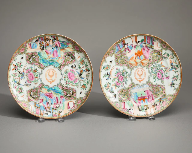 2 Export Rose Medallion Armorial Plates - Gibb
